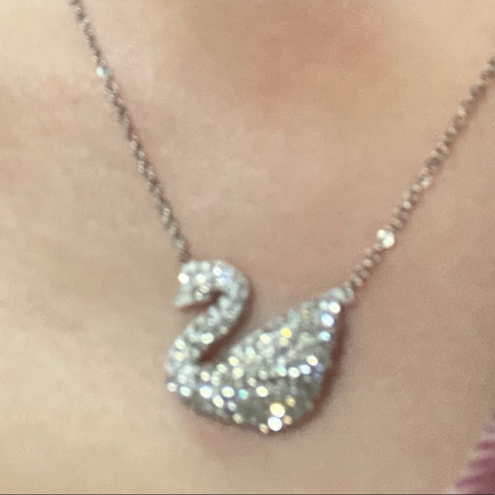Three necklaces - Picture 8 of 13